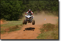 ATVCCS Rider Lexie Coulter jumping her yamaha yfz450