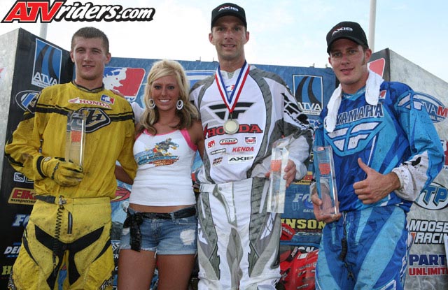 2007-10-pro-atv-podium