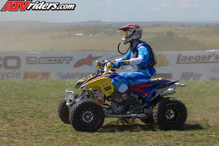 GNCC09077