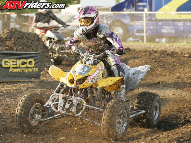 2007-02-brittany-snider