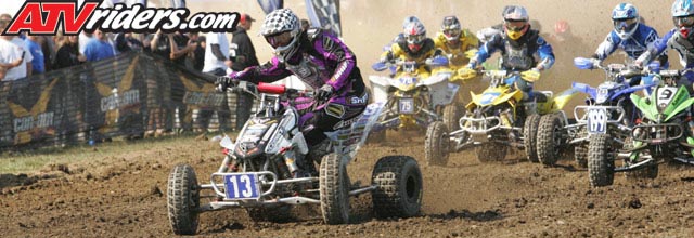 2007-10-john-natalie-holeshot