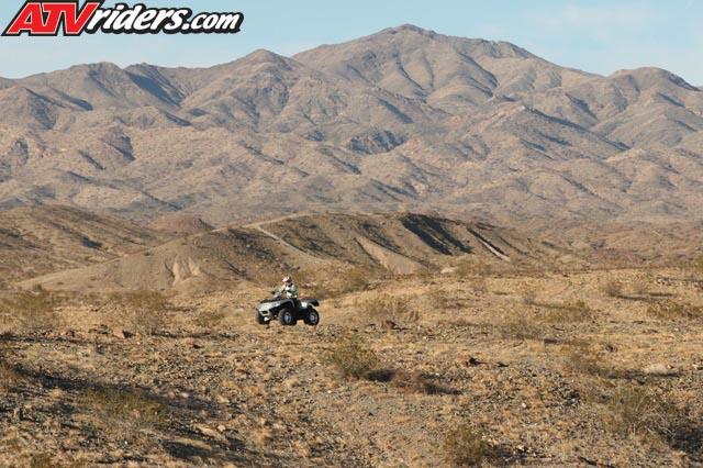 arctic-cat-atv-700-07