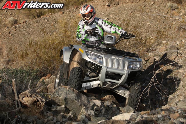 arctic-cat-atv-700-14