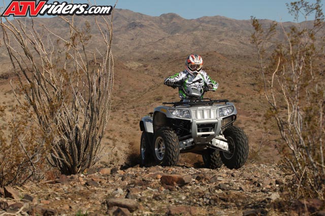 arctic-cat-atv-700-19