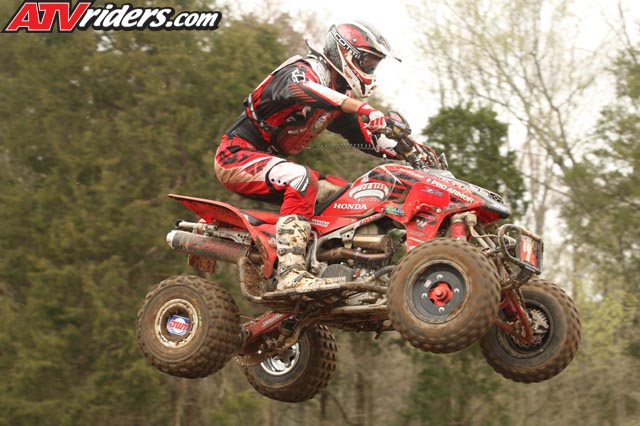 atv-pro-moto1-2005