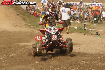 women-atv-0850