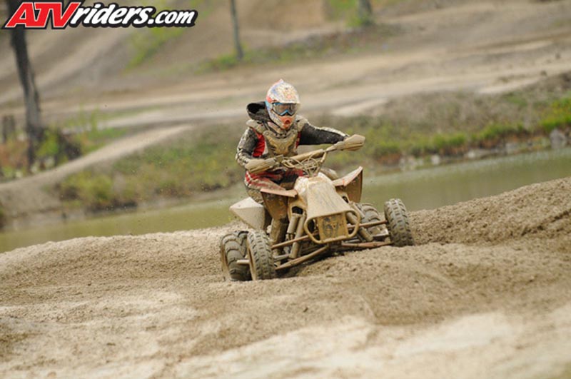 01-women-atv-6862