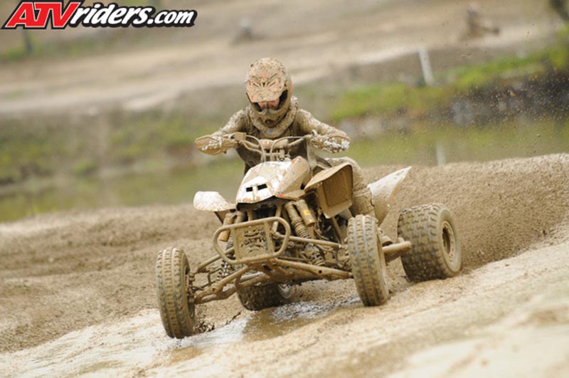 01-women-atv-6890