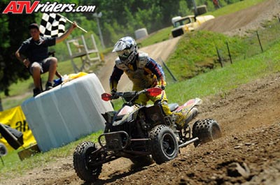 07-pro-moto-two-3200