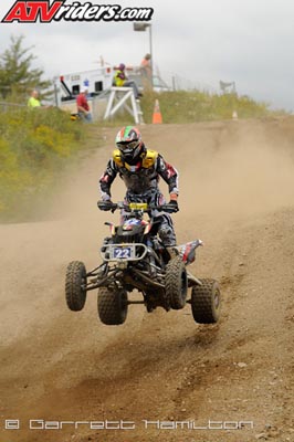 10-pro-moto-one-3059