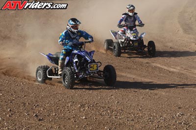 QUAD8164
