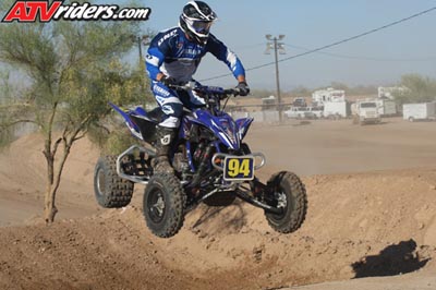 QUAD8204