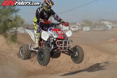 QUAD8205