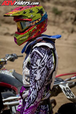 IMG_2195-79-1833422271-O