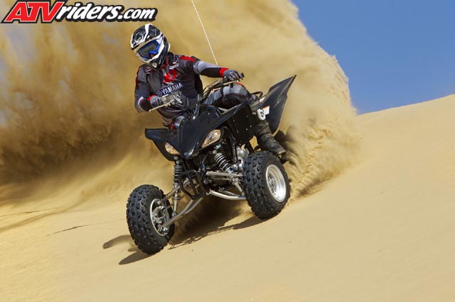 2012_YAM_YFZ450_ACP_17821