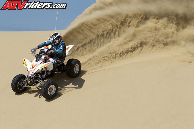 2012_YAM_YFZ450_ACP_18081