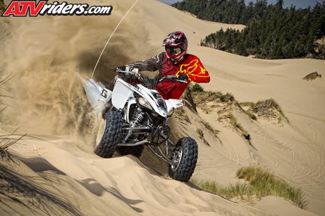 2012_YAM_YFZ450_ACP_2 (1)