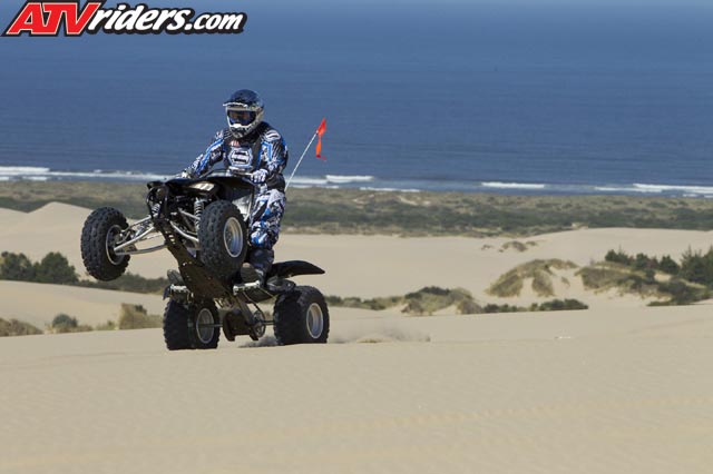 2012_YAM_YFZ450_ACP_28688