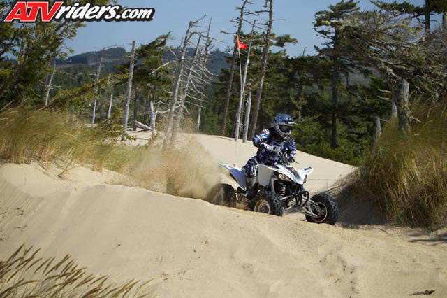 2012_YAM_YFZ450_ACP_28861