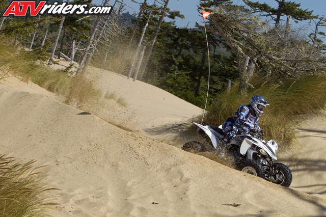 2012_YAM_YFZ450_ACP_28880