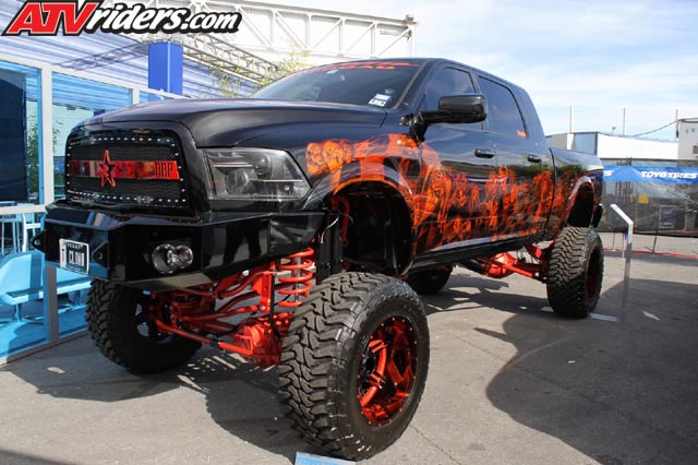 SEMA-Show-3110_2