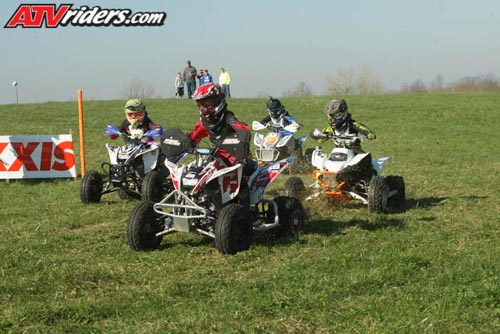 maxc-2014-01-youth-atv-3887
