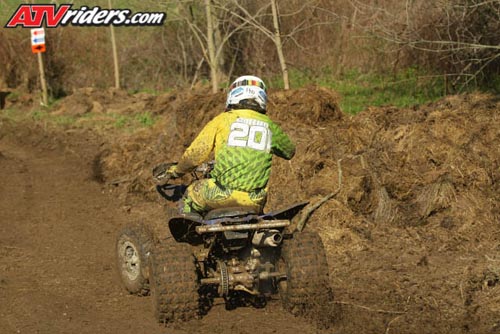 maxc-2014-01-youth-atv-4184