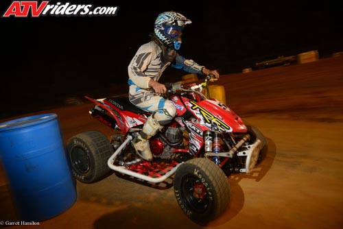 needt-01-amateur-8416