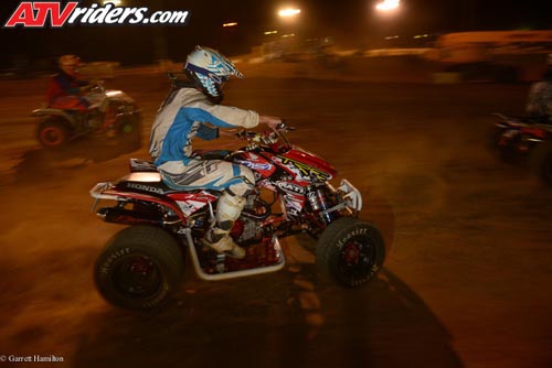 needt-01-amateur-8428