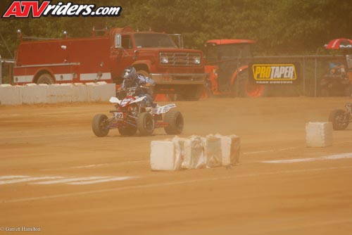 needt-01-amateur-8668