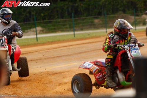 needt-01-amateur-9288