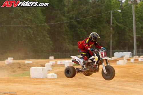 needt-01-amateur-9293