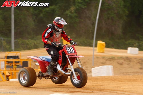 needt-01-amateur-9297