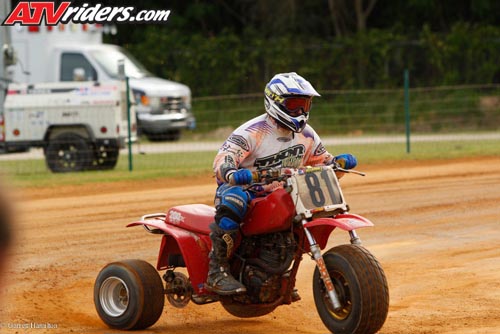 needt-01-amateur-9300