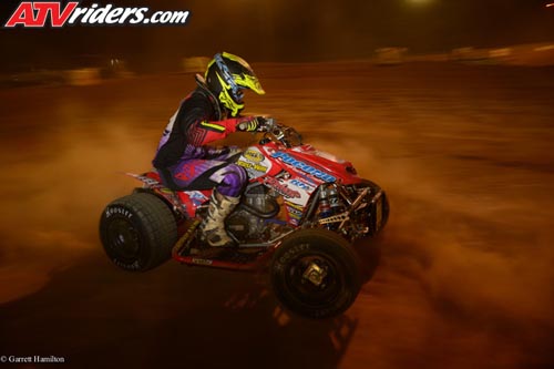 needt-01-pro-main-8542