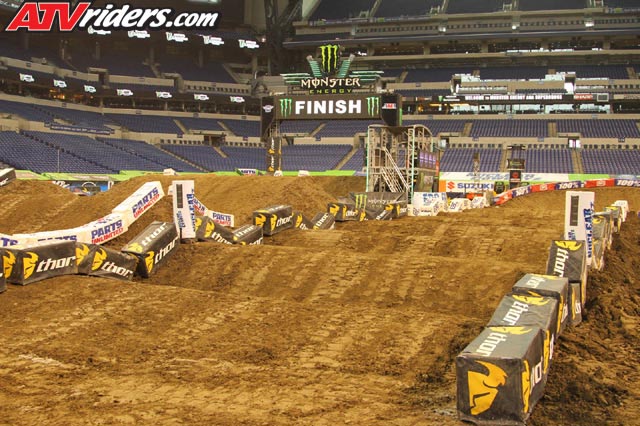 jeff-2014-indy-supercross-8591