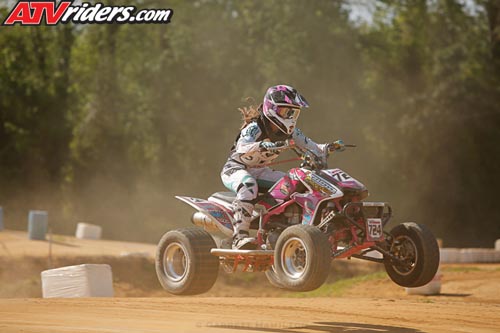 needt_01_women_MG_3786