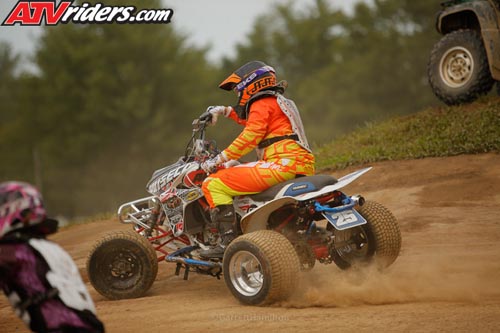 needt-04-atv-women-_JHP6336