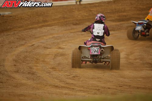 needt-04-atv-women-_JHP6350