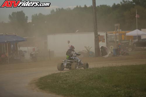 needt-racing-women-_JHP5804