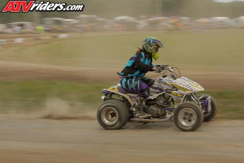 needt-racing-women-_JHP5807