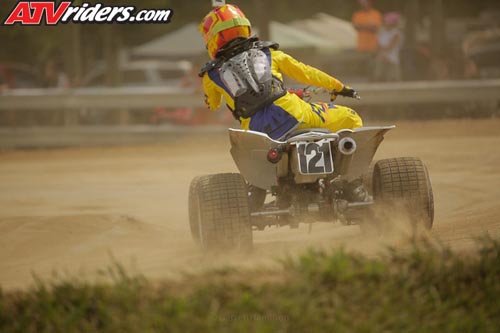 needt-racing-05-women-main-_JHP0385