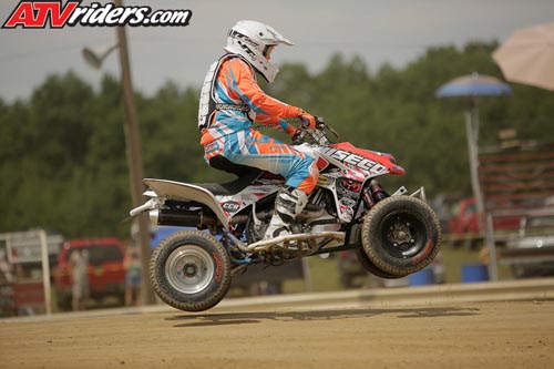 needt-racing-05-women-main-_JHP0392