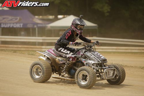 needt-racing-05-women-main-_JHP0410