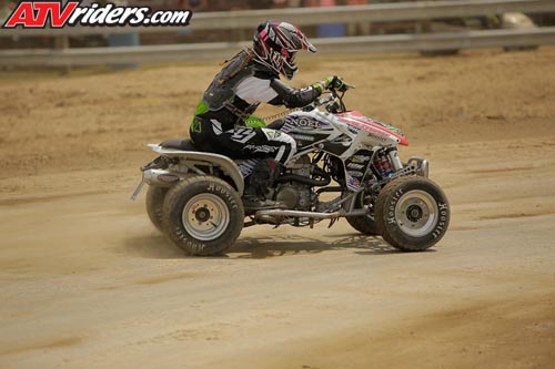 needt-racing-05-women-main-_JHP0436