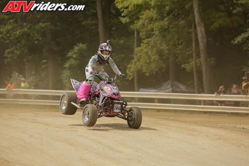 needt-racing-05-women-main-_JHP0457