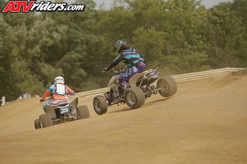 needt-racing-05-women-main-_JHP0460