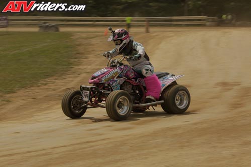 needt-racing-05-women-main-_JHP0468