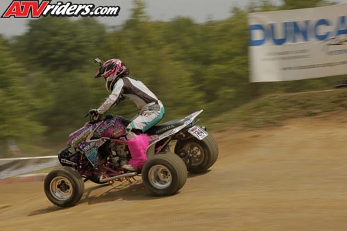 needt-racing-05-women-main-_JHP0501