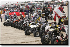 ATV Sand Dunes Racing Holeshot